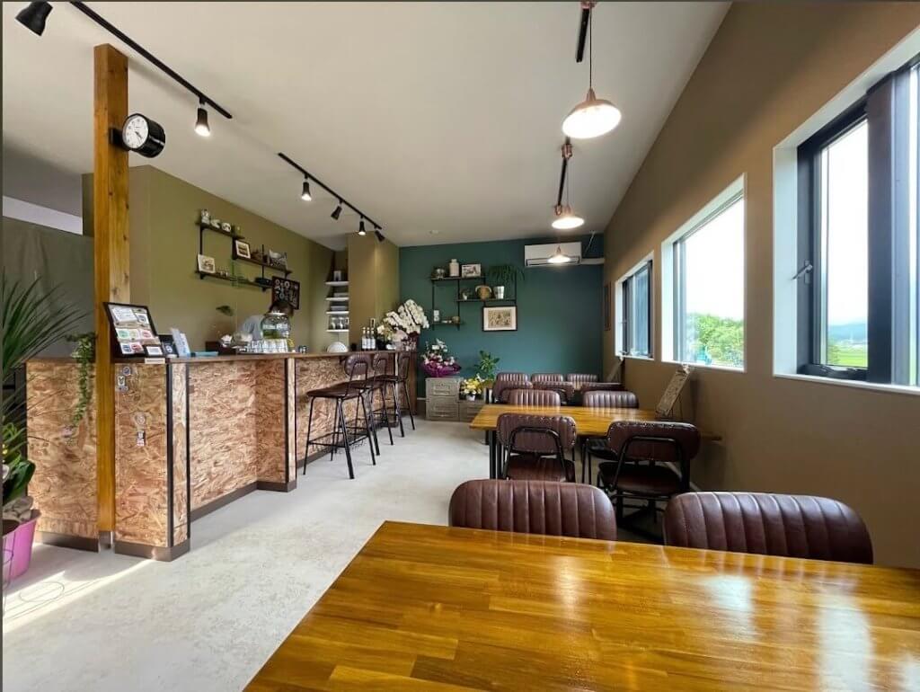 画像：内観写真